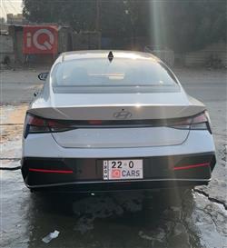 هیوندای ئەلەنترا